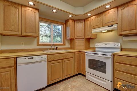 300 Davis St, Anchorage, AK 99508 photo 3