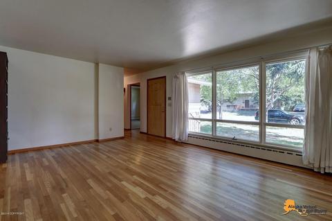 300 Davis St, Anchorage, AK 99508 photo 10
