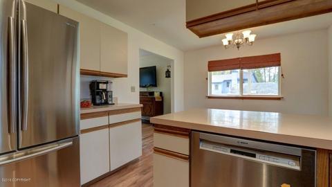 17539 N Juanita Loop, Eagle River, AK 99577 photo 5