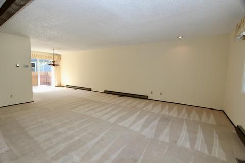 4008 Reka Dr # E-5, Anchorage, AK 99508 photo 5