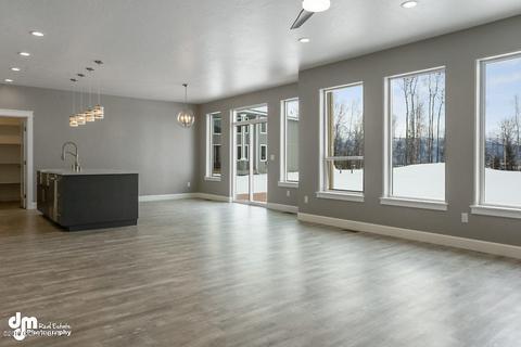 5117 E Henhouse Loop, Wasilla, AK 99654 photo 2