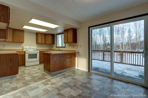17923 Sanctuary Dr, Eagle River, AK 99577 photo 6