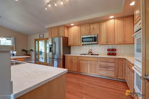 11722 Lugene Ln, Eagle River, AK 99577 photo 4