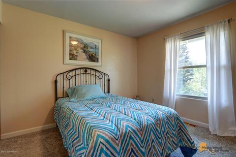 11722 Lugene Ln, Eagle River, AK 99577 photo 17