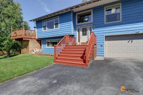 11722 Lugene Ln, Eagle River, AK 99577 photo 2