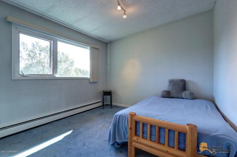 9230 Elgin Cir, Anchorage, AK 99502 photo 17