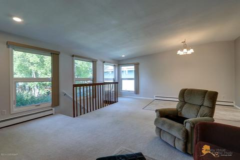 9230 Elgin Cir, Anchorage, AK 99502 photo 6