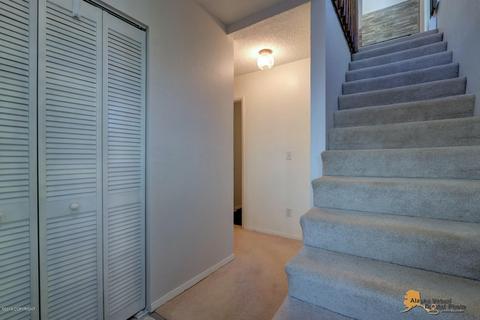 9230 Elgin Cir, Anchorage, AK 99502 photo 3
