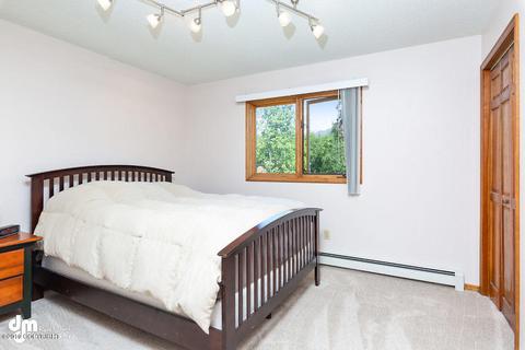 21665 Sheltering Spruce Loop, Chugiak, AK 99567 photo 6