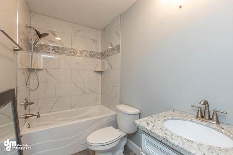 5282 E Silo Cir, Wasilla, AK 99654 photo 8