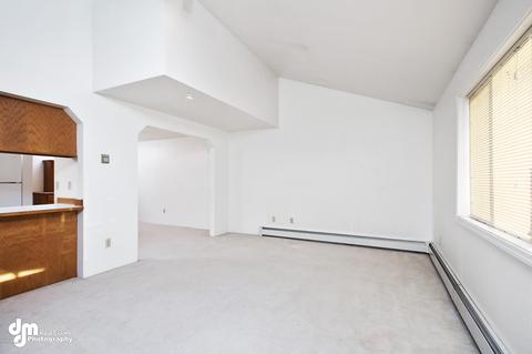 1441 E 17th Ave # 14, Anchorage, AK 99501 photo 3