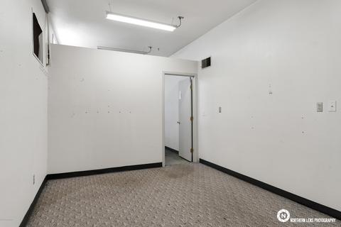 1345 E 27th Ave, Anchorage, AK 99508 photo 37