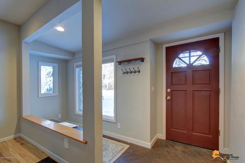 1720 E 27th Ave, Anchorage, AK 99508 photo 3