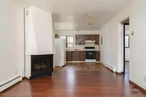 1033 E 10th Ave, Anchorage, AK 99501 photo 1