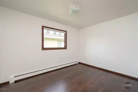 1033 E 10th Ave, Anchorage, AK 99501 photo 18