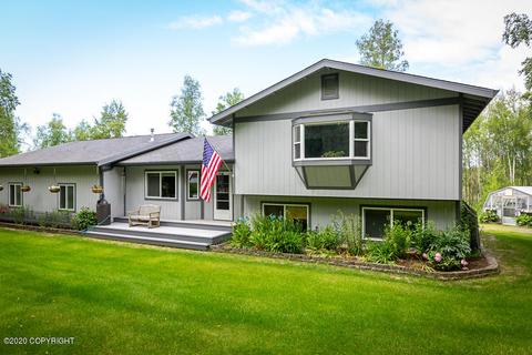 22131 Armas Dr, Chugiak, AK 99567 photo 1