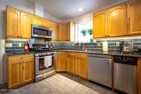 22131 Armas Dr, Chugiak, AK 99567 photo 17