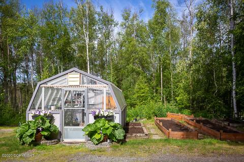 22131 Armas Dr, Chugiak, AK 99567 photo 5