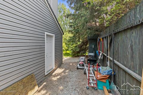 2000 Colony Loop, Anchorage, AK 99507 photo 37