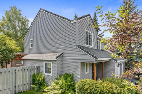 2000 Colony Loop, Anchorage, AK 99507 photo 1