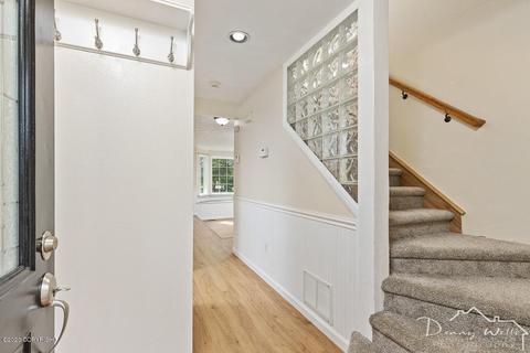 2000 Colony Loop, Anchorage, AK 99507 photo 5