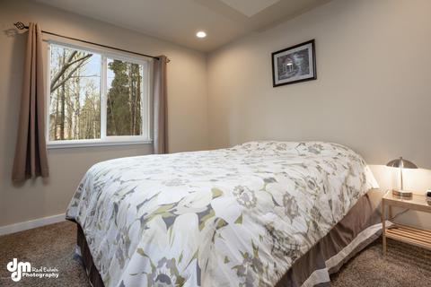 9536 Kigul Cir, Eagle River, AK 99577 photo 14