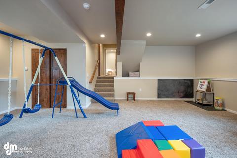 9536 Kigul Cir, Eagle River, AK 99577 photo 11