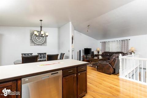 6402 Spruce St, Anchorage, AK 99507 photo 11