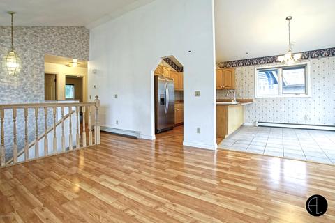 8816 Brookridge Dr, Anchorage, AK 99504 photo 11