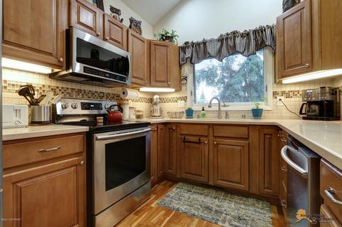 19046 Sarichef Loop, Eagle River, AK 99577 photo 12