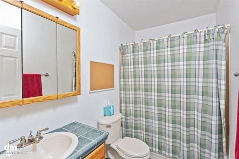 10827 Goodpaster Cir, Eagle River, AK 99577 photo 21