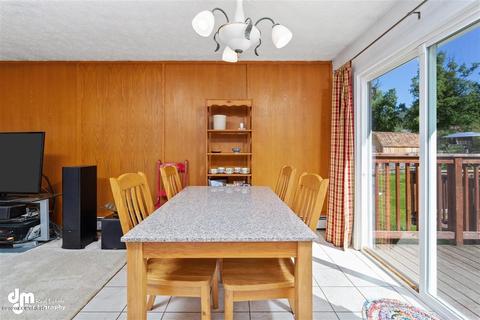 10827 Goodpaster Cir, Eagle River, AK 99577 photo 7