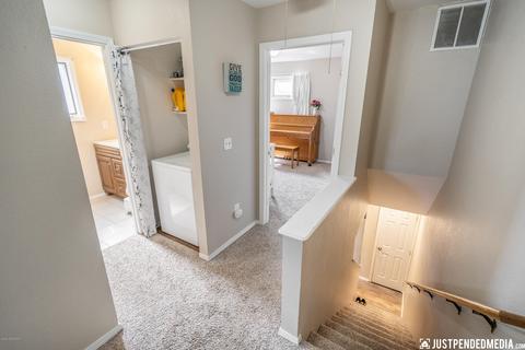 481 Dailey Ave # B5, Anchorage, AK 99515 photo 13