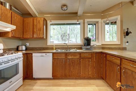 21230 Running Brook Cir, Eagle River, AK 99577 photo 20