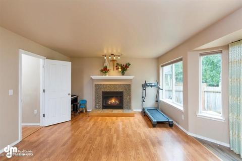 8461 Berry Patch Dr, Anchorage, AK 99502 photo 12
