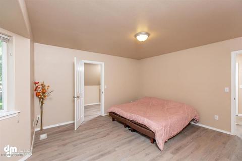 8461 Berry Patch Dr, Anchorage, AK 99502 photo 23
