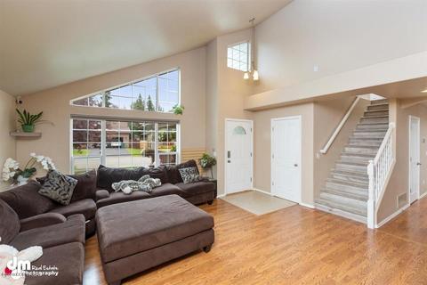 8461 Berry Patch Dr, Anchorage, AK 99502 photo 4