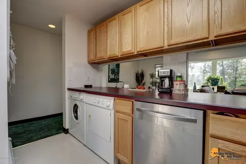 350 E 15th Ave, Anchorage, AK 99501 photo 17