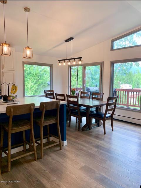 1027 Bench Ct, Anchorage, AK 99504 photo 7