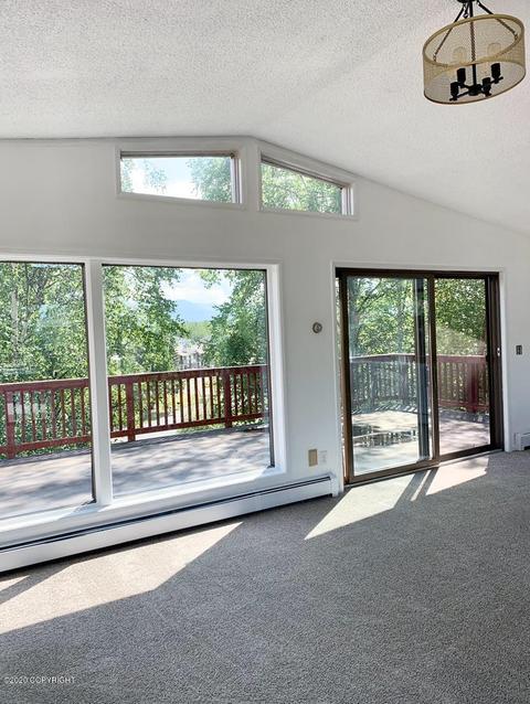 1027 Bench Ct, Anchorage, AK 99504 photo 15