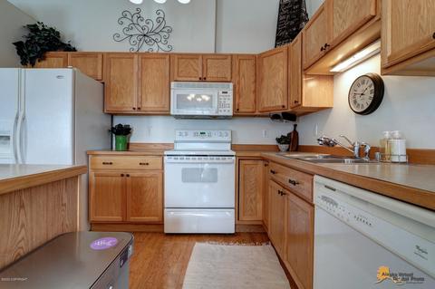 4870 Barrington Loop # 21, Anchorage, AK 99503 photo 11