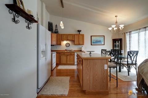 4870 Barrington Loop # 21, Anchorage, AK 99503 photo 9