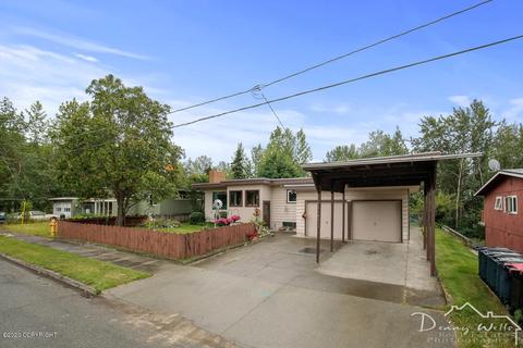 732 Sunset Dr, Anchorage, AK 99501 photo 2