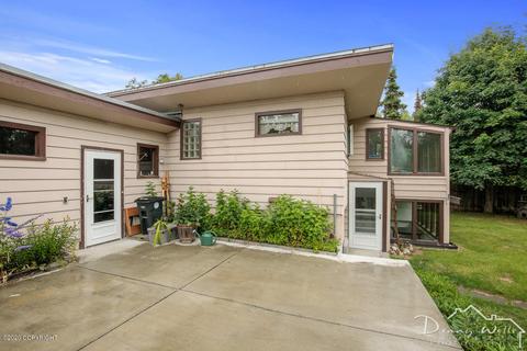 732 Sunset Dr, Anchorage, AK 99501 photo 24