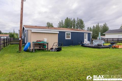 871 Refinery Loop, North Pole, AK 99705 photo 27