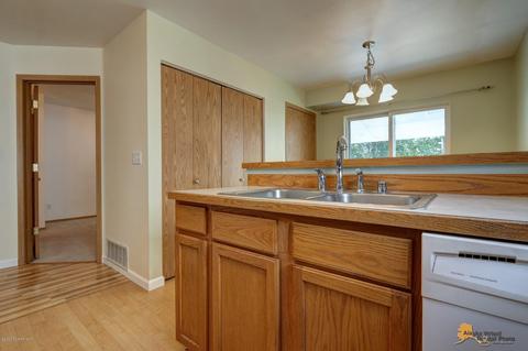 12014 Copper Mountain Dr, Eagle River, AK 99577 photo 15