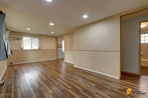6440 E 9th Ave, Anchorage, AK 99504 photo 5