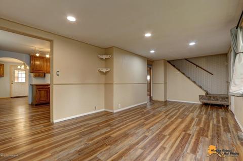6440 E 9th Ave, Anchorage, AK 99504 photo 7