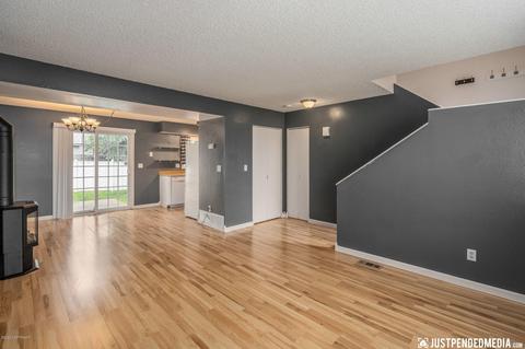 257 Fall Leaf Cir, Anchorage, AK 99504 photo 4