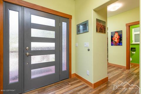 5530 Ridgeview Dr, Anchorage, AK 99516 photo 4